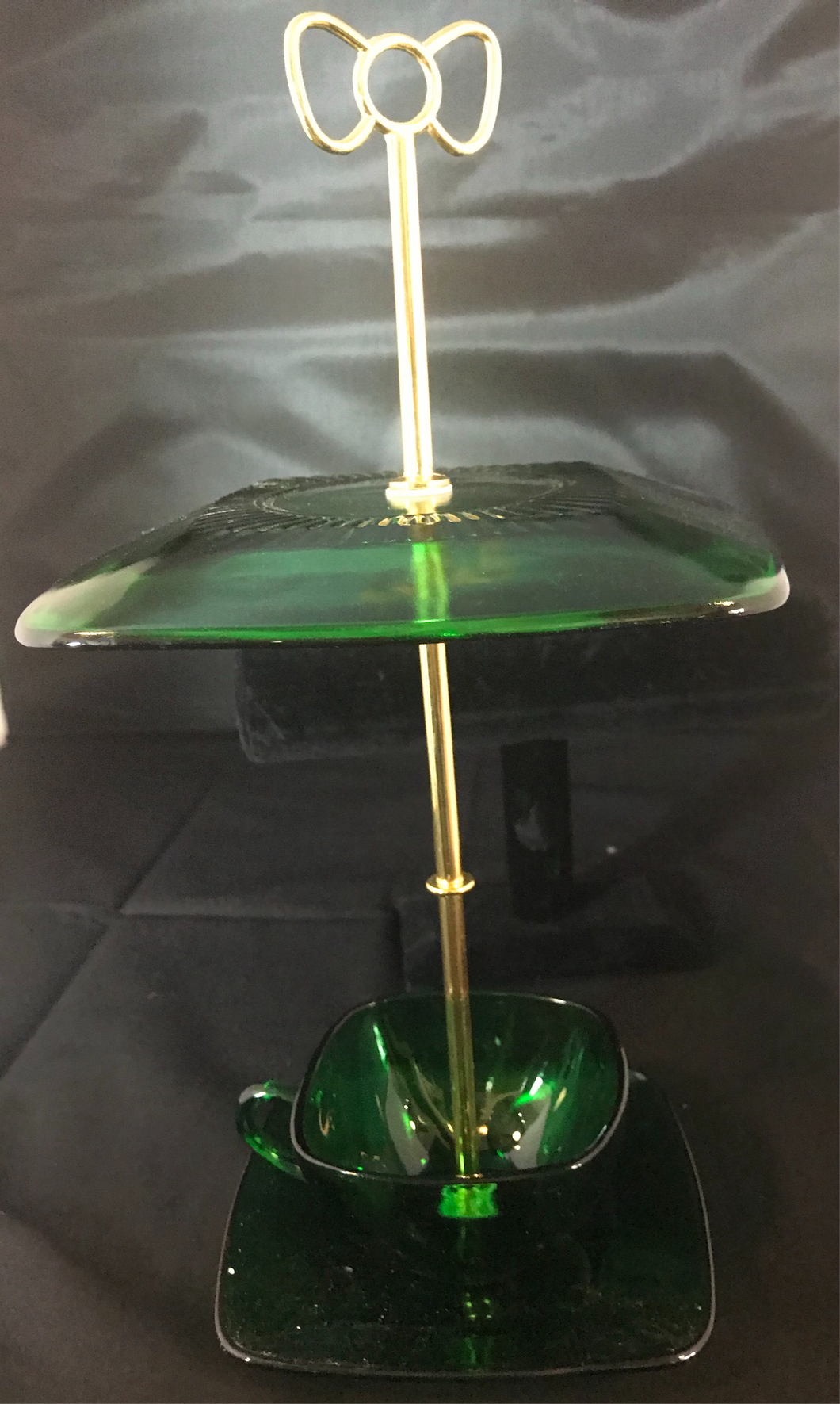 Hanging Bird Feeder (006BF)